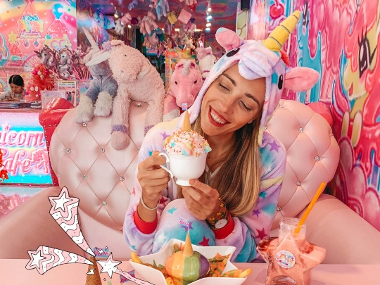 Bangkok’s most colorful foodie experience: the UNICORN CAFE